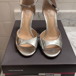 Vince Camuto peep toe shoes